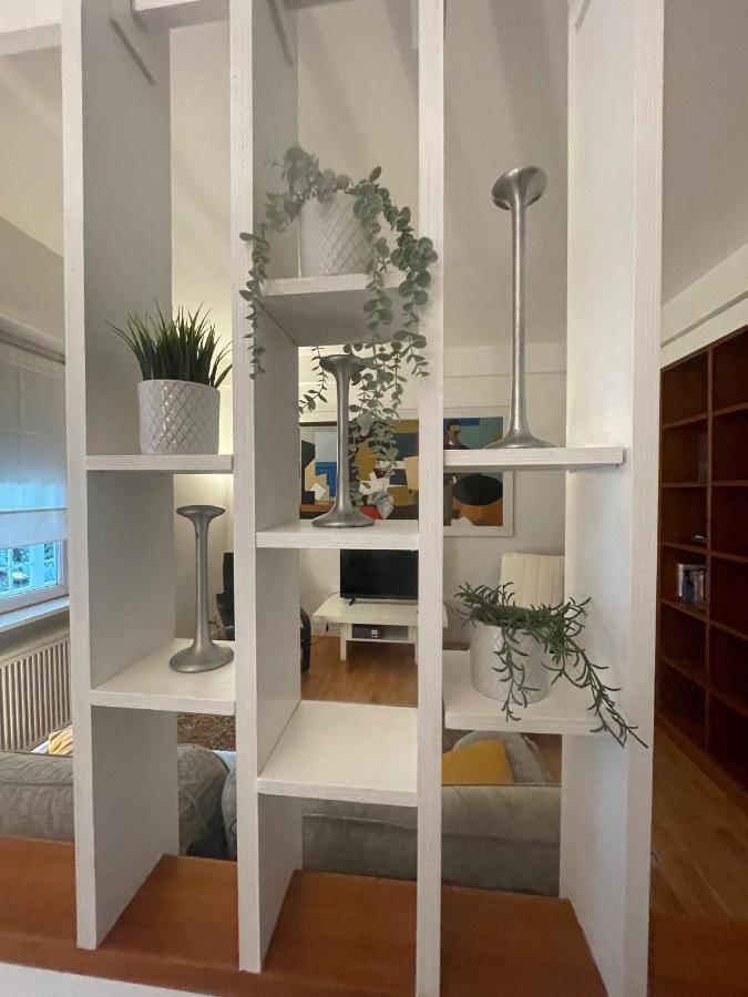 Domus B Corso Francia Apartment Rome